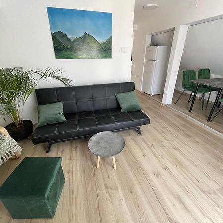Apartma Tonii Бовец Екстериор снимка